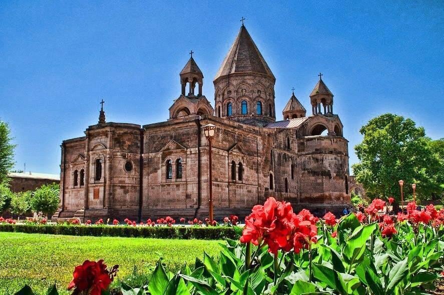 Echmiadzin and Zvartnots Temple