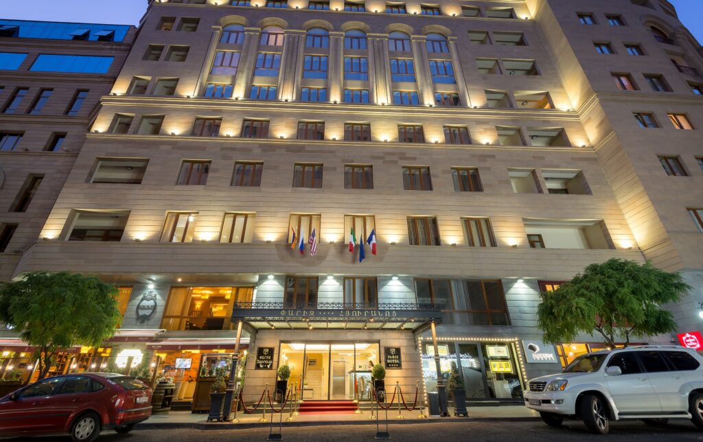 Paris Hotel
